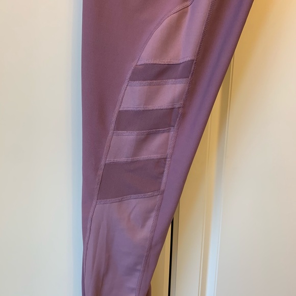 Lavender Tights With Mesh Detailing - Picture 4 of 6